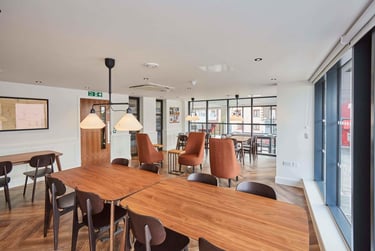 1 bed studio, Blackhorse Lane, Walthamstow, London, E176SX - Image 1